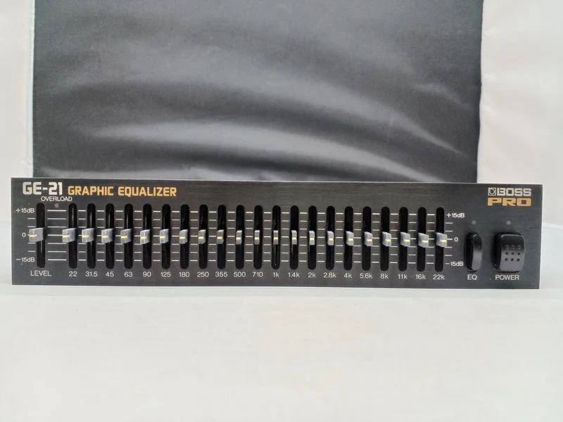 BOSS Grafik-Equalizer GE-21