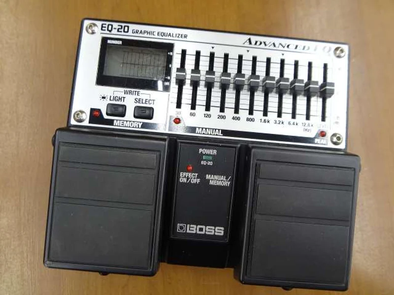 BOSS ADVANCED EQ EQ-20