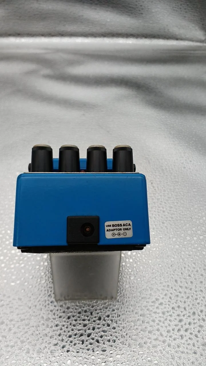 BOSS Kompressor/Schalldämpfer CS-3