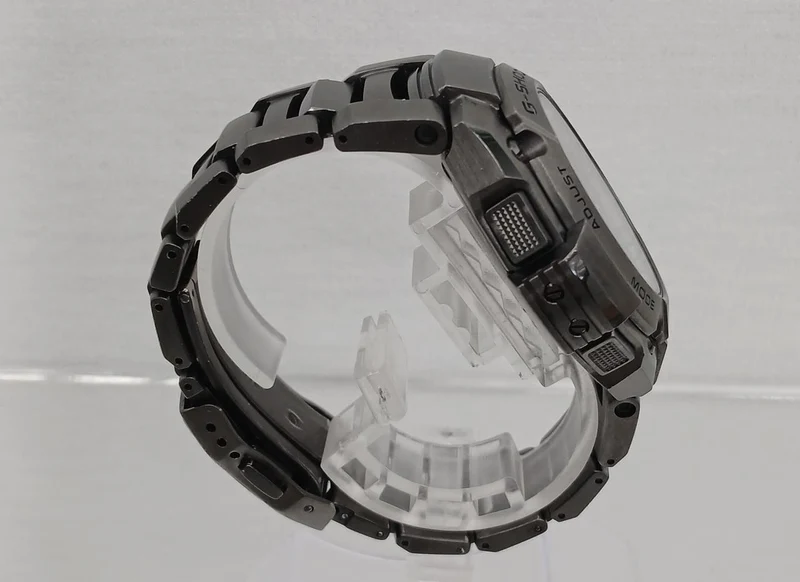 CASIO Armbanduhr G-SHOCK MRG-8000B