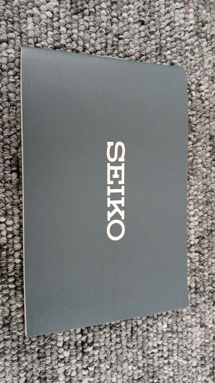 SEIKO Quarz-Analog-Armbanduhr V157-00A0