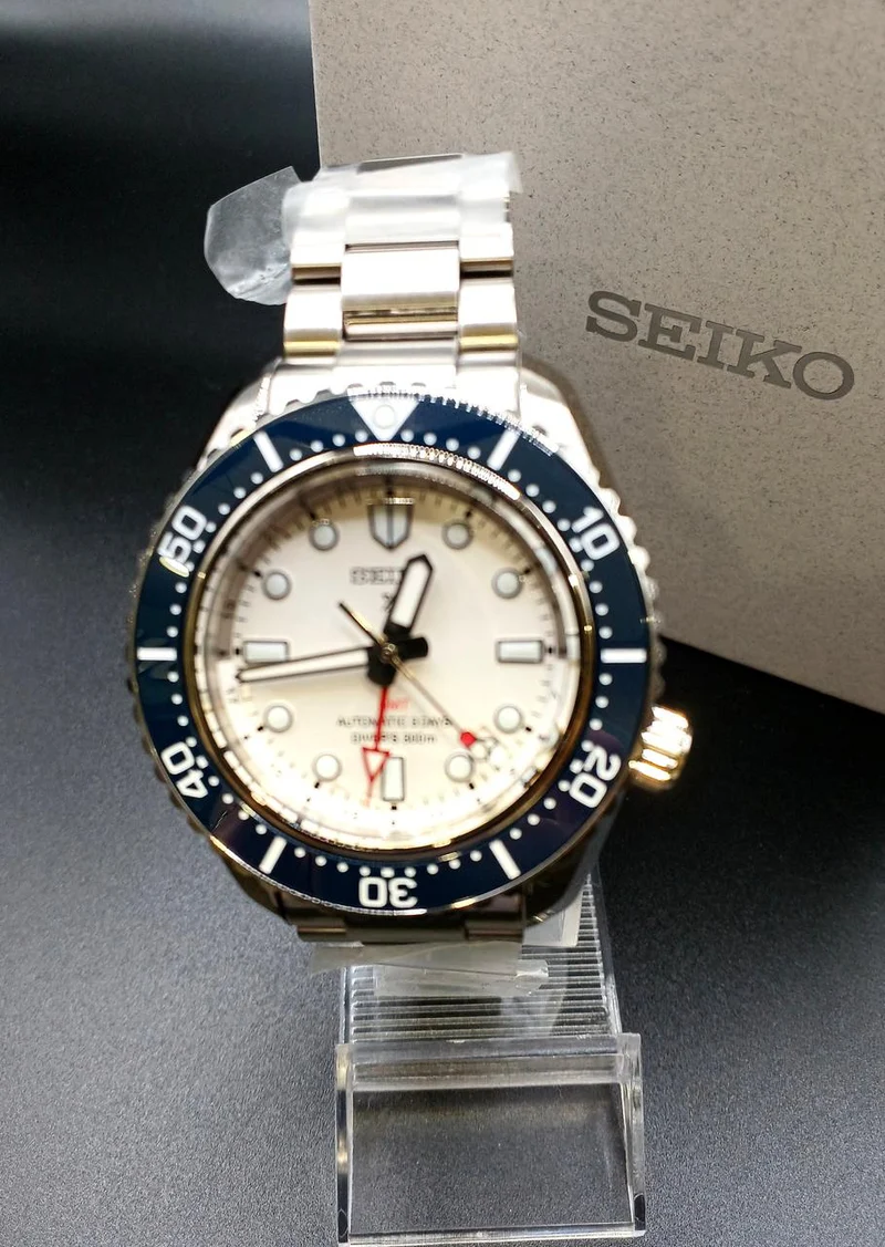 SEIKO Mechanische Automatik-Armbanduhr SBEJ029
