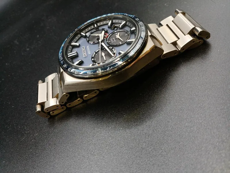 SEIKO ASTRON 5X53-0BR0