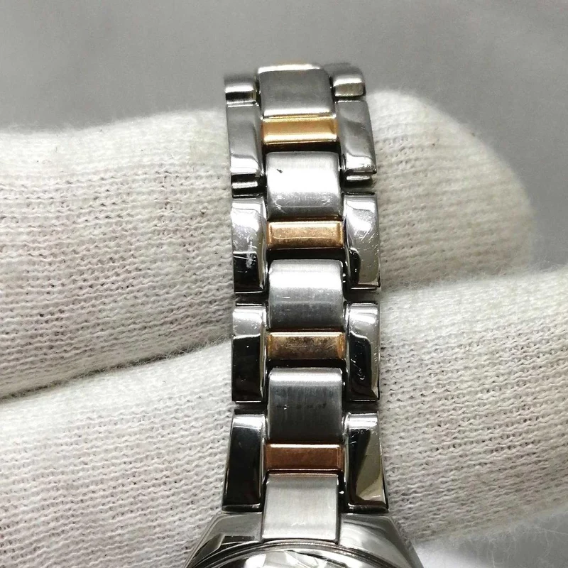 SEIKO Solar-Armbanduhr V111-0CC0