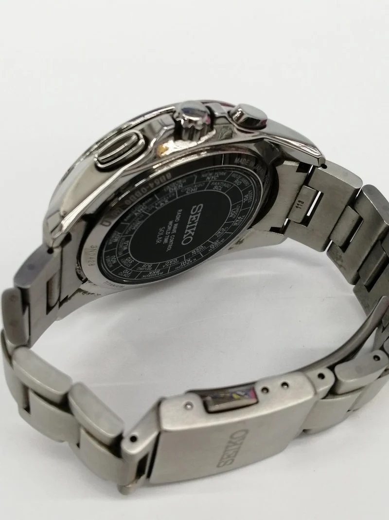 SEIKO Solaruhr 8B54-0BB0