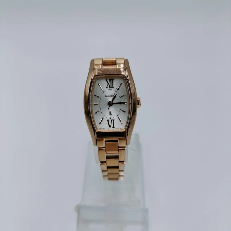SEIKO Damen-Solaruhr V117-0DL0