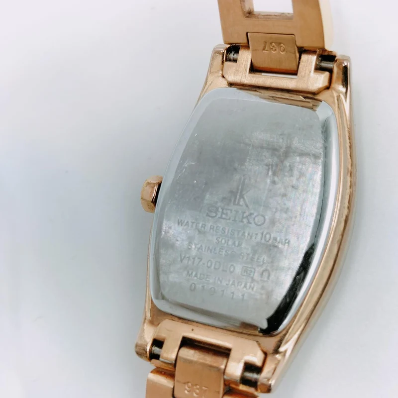 SEIKO Damen-Solaruhr V117-0DL0