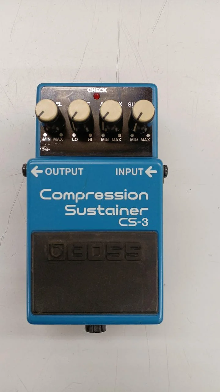 BOSS Effektpedal CS-3
