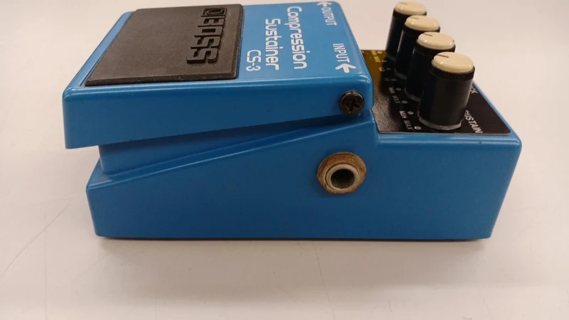 BOSS Effektpedal CS-3