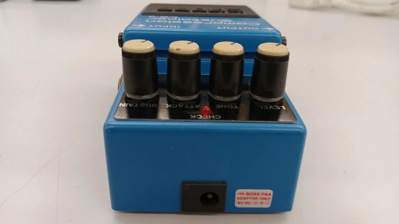 BOSS Effektpedal CS-3