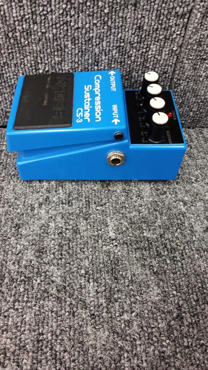 BOSS Effektpedal CS-3