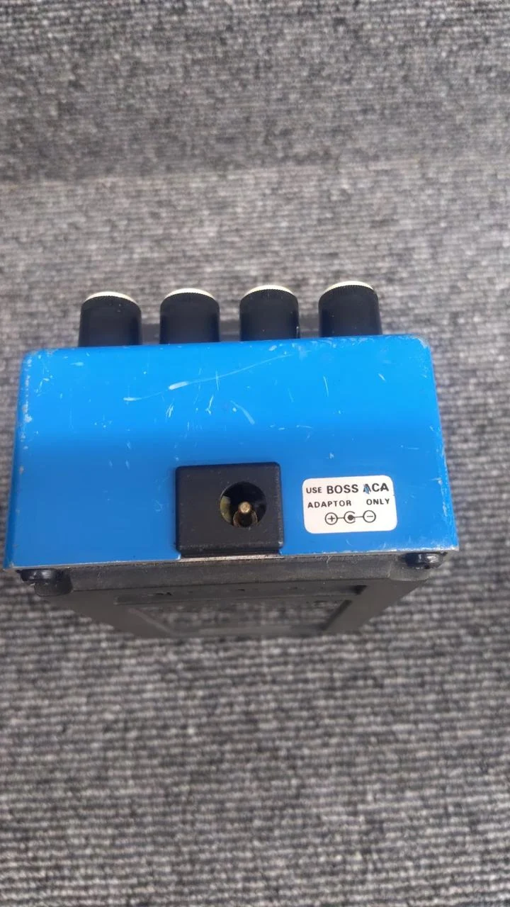 BOSS Effektpedal CS-3