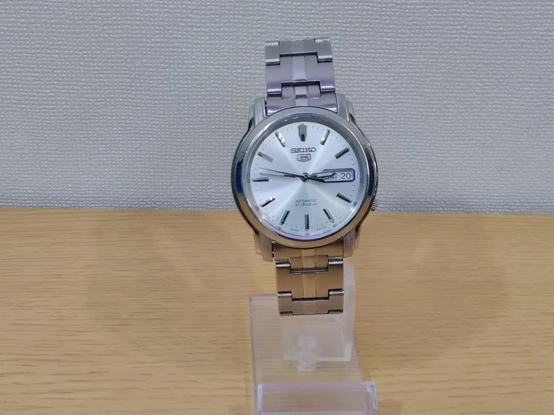 SEIKO 5SPORTS Automatikuhr mit Tag- und Datumsanzeige 470234
