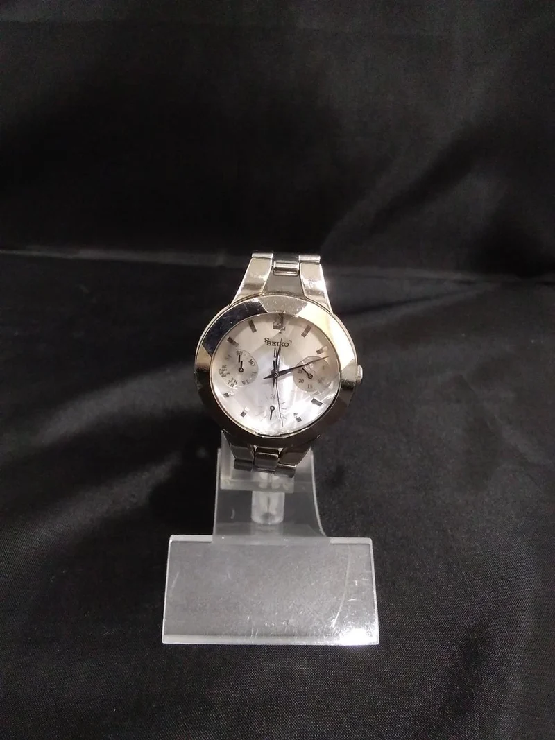 SEIKO Quarzuhr 5Y89-0A70