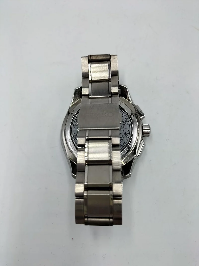 SEIKO Funkgesteuerte Solaruhr 8B54-01BC0
