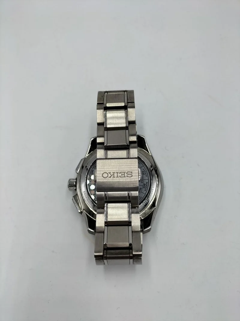 SEIKO Funkgesteuerte Solaruhr 8B54-01BC0