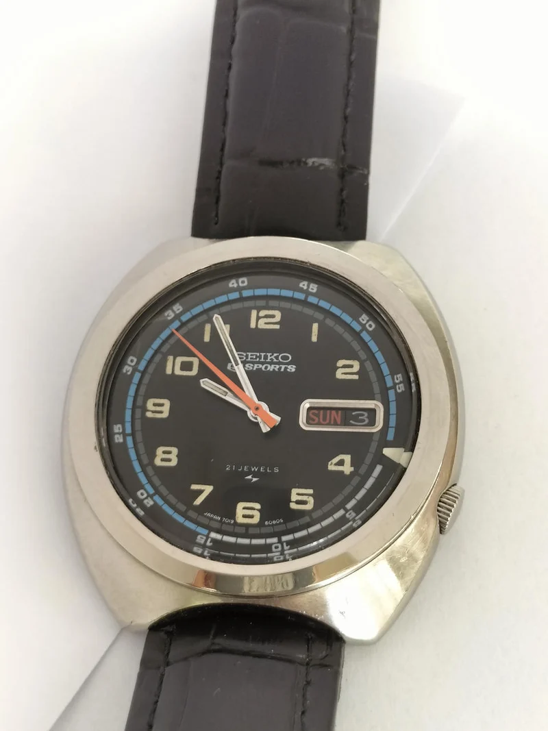 SEIKO 5SPORTS 7019-6040