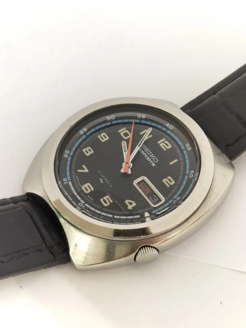 SEIKO 5SPORTS 7019-6040