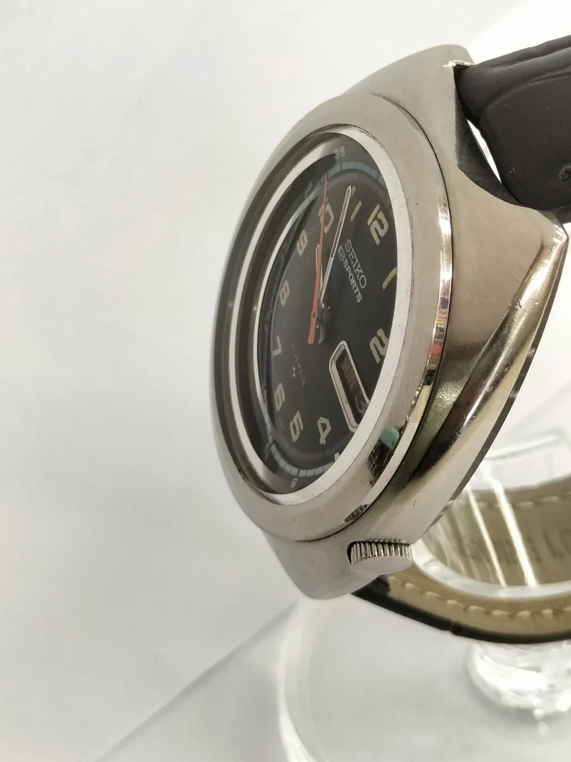 SEIKO 5SPORTS 7019-6040