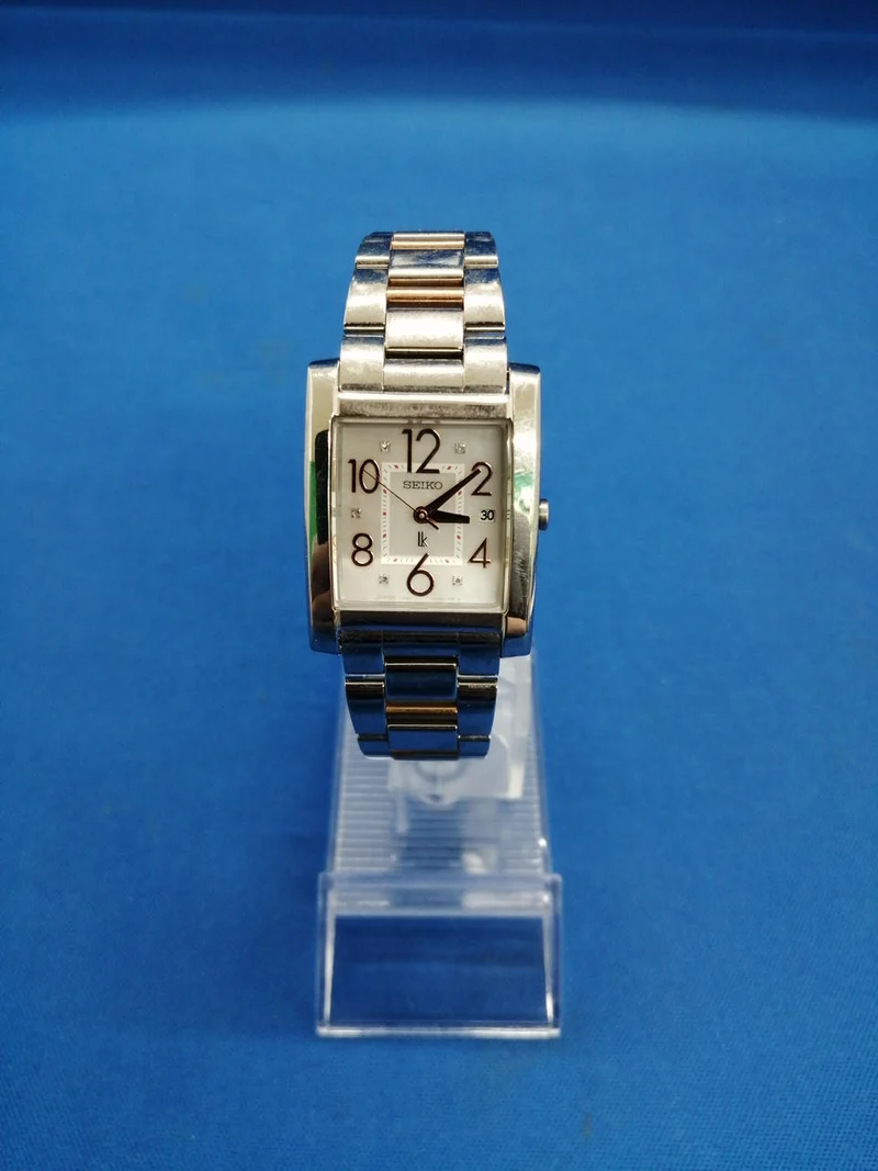 SEIKO Lucia Quarzuhr