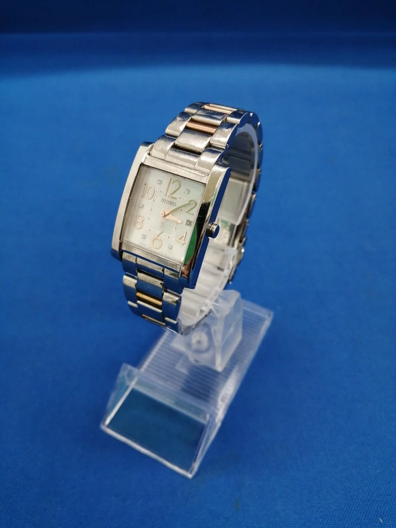 SEIKO Lucia Quarzuhr