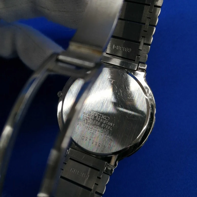 SEIKO Quarz-Armbanduhr 5E31-6B10