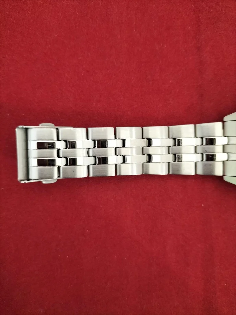 SEIKO Armbanduhr 8T63-02R0