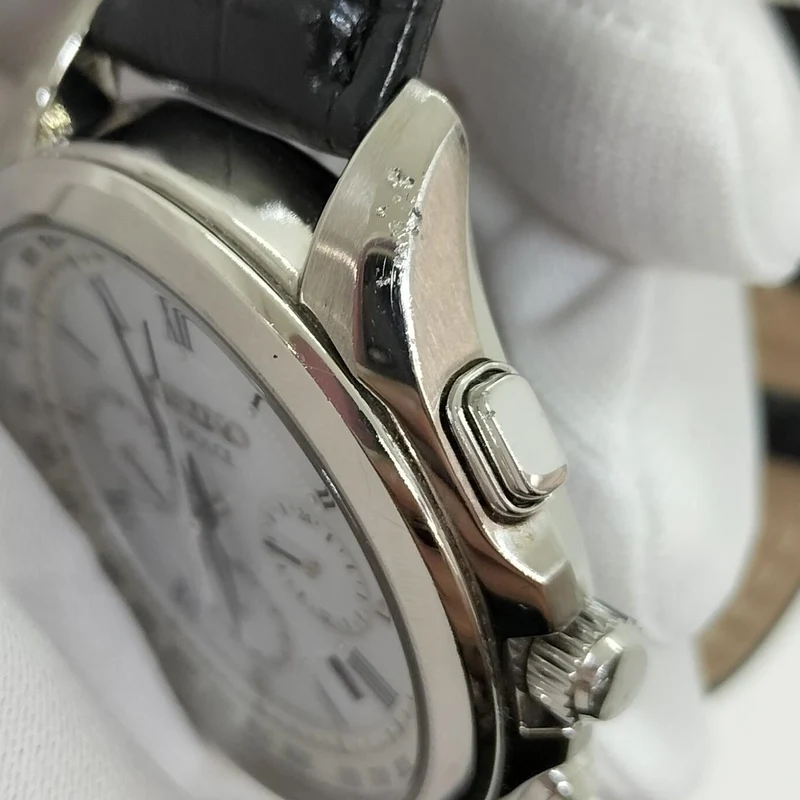 SEIKO Es gibt Dellen. SADA039