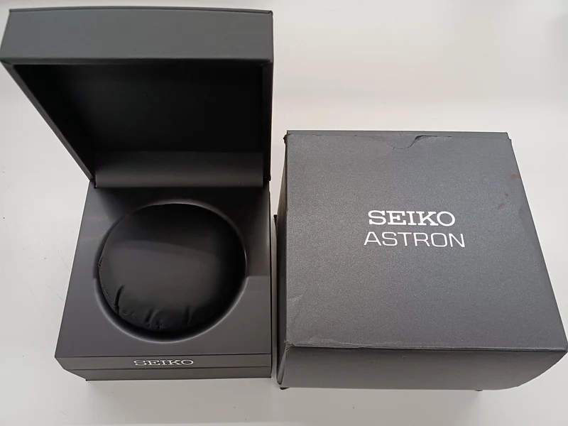 SEIKO ASTRON SBXB137 8X42-0AB0-3