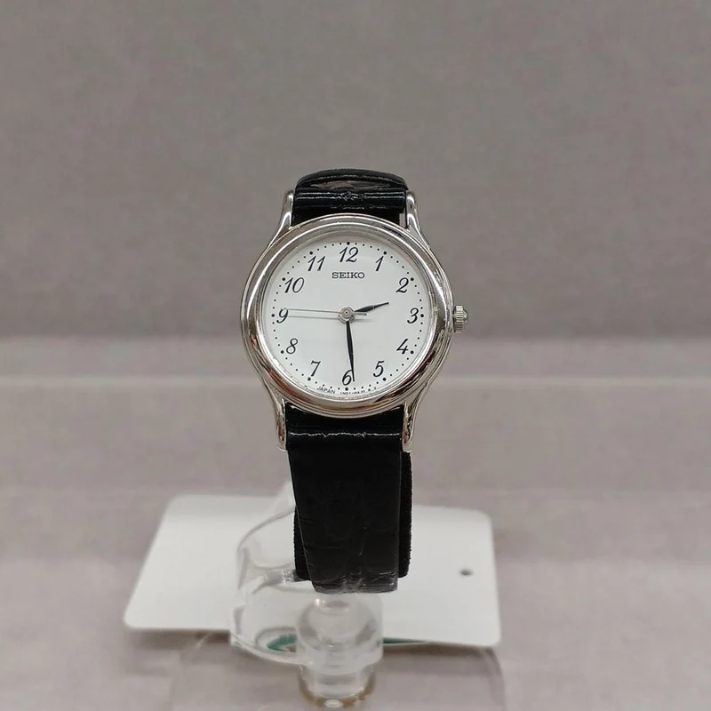 SEIKO Damenuhr Quarz 1N01-0DR0