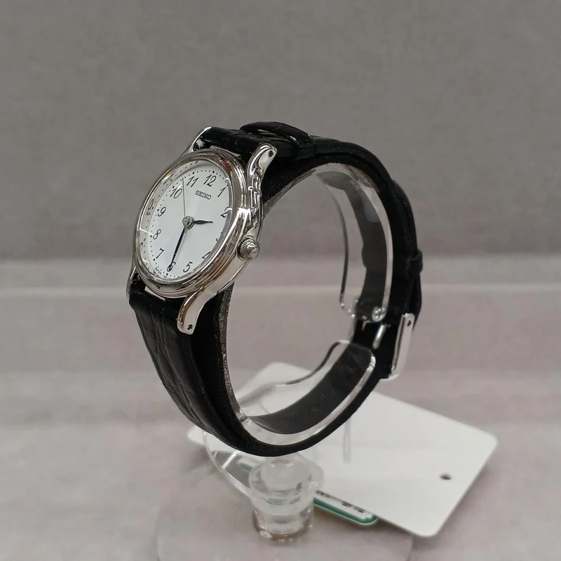 SEIKO Damenuhr Quarz 1N01-0DR0