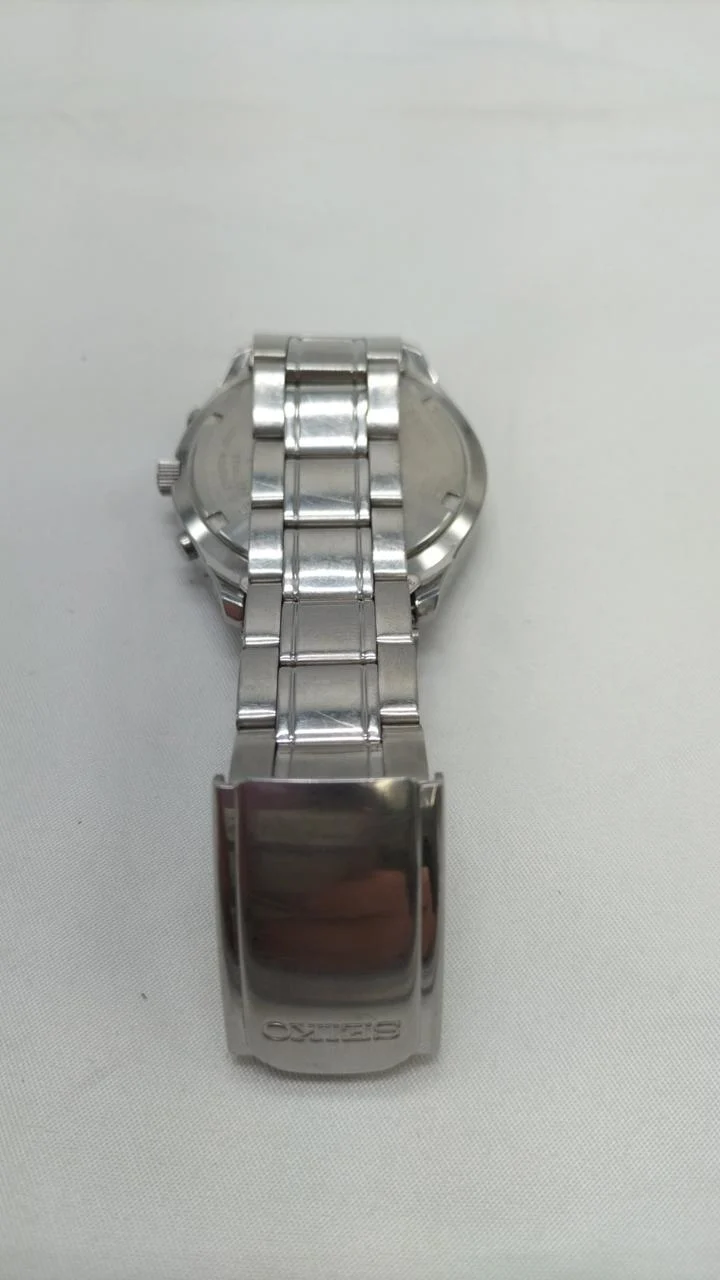 SEIKO Quarz-Analog-Armbanduhr V657-7110