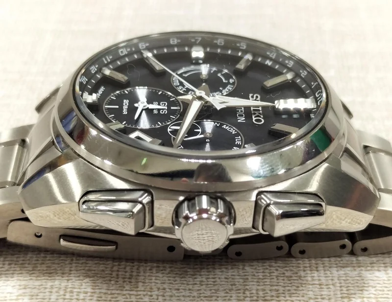 SEIKO Solar 5X53-0AV0