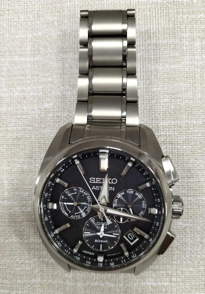 SEIKO Solar 5X53-0AV0