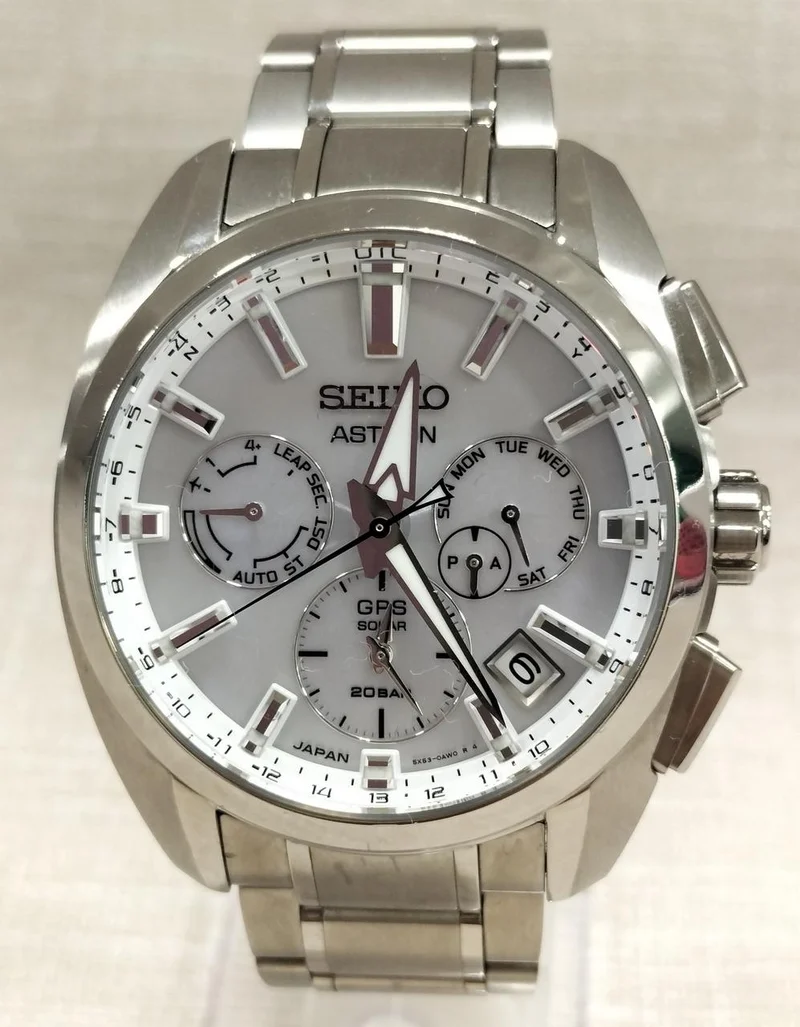 SEIKO Solar 5X53-0AV0