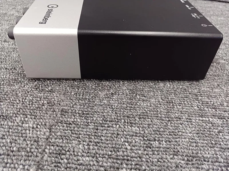 STEINBERG Audio-Interface: UR44