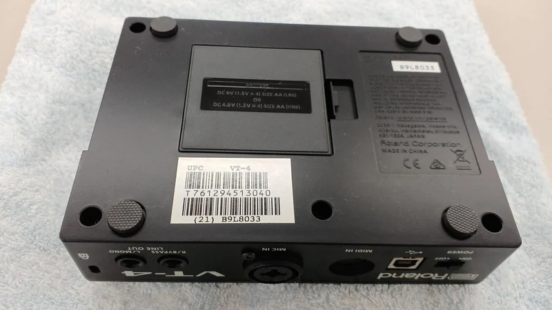 ROLAND Voice Transformers VT-4