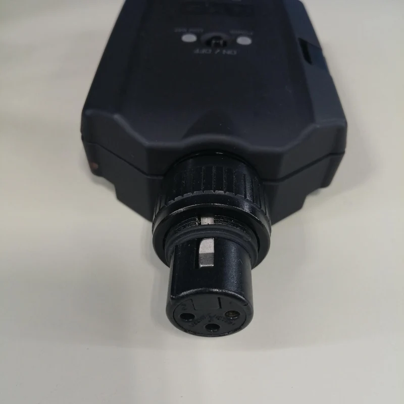 AKG Phantomspeisung für AKG Mikrofon B48L
