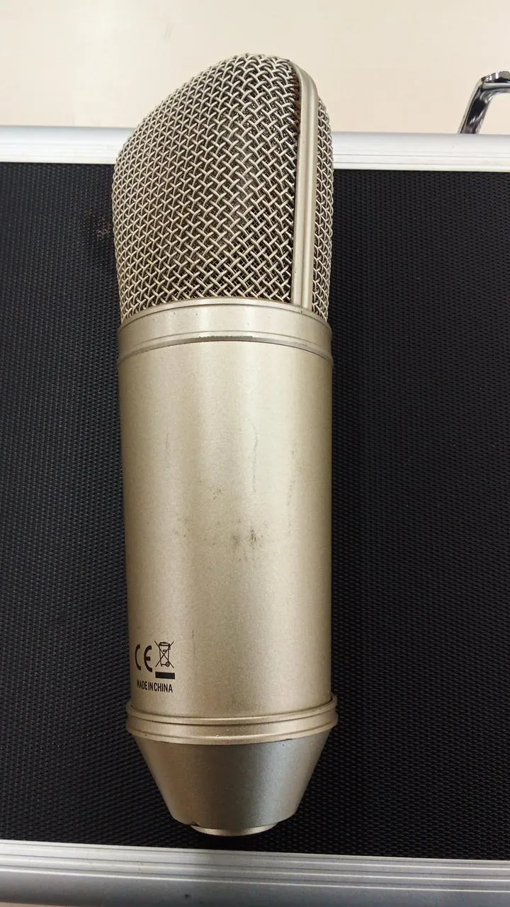 BEHRINGER Kondensatormikrofon B-1