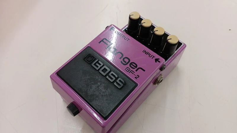BOSS Effektpedal: BF-2