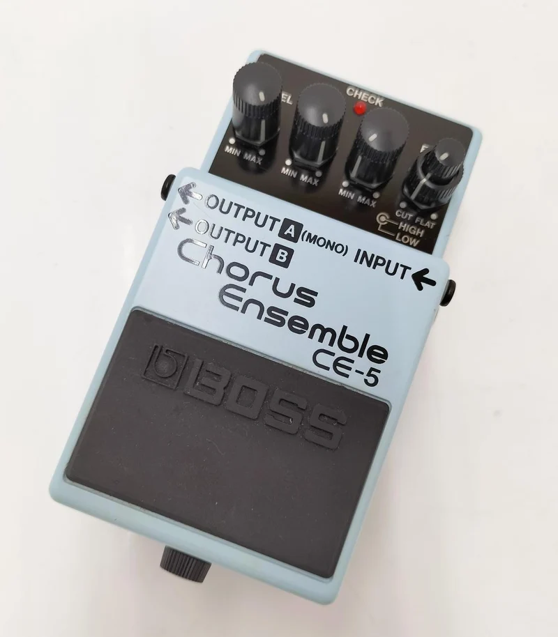 BOSS Effektpedal: CE-5