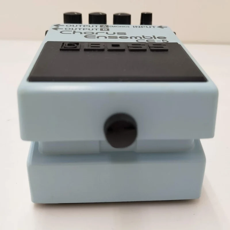 BOSS Effektpedal: CE-5