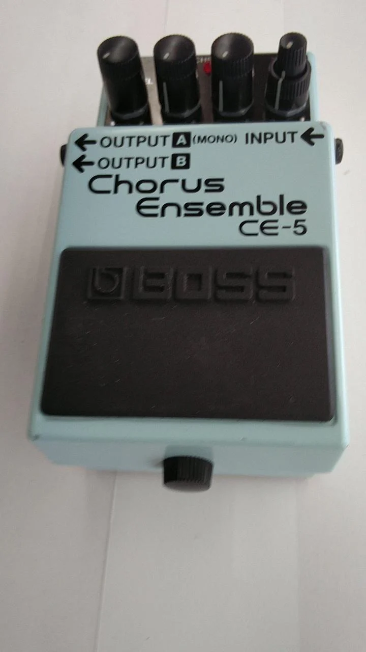 BOSS Chorus CE-5