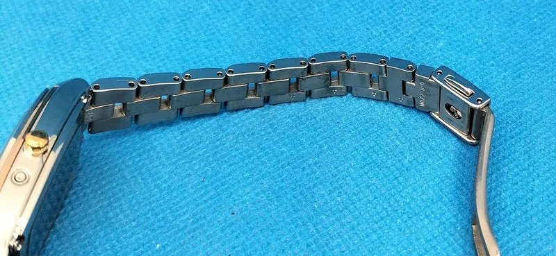 SEIKO Quarz-Analog-Armbanduhr SSQW032