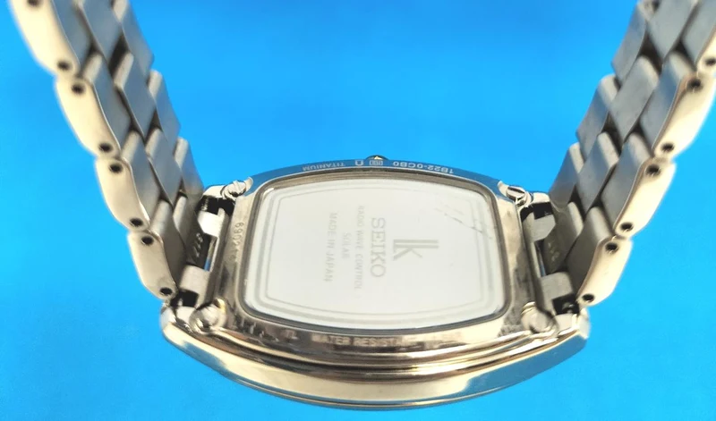 SEIKO Quarz-Analog-Armbanduhr SSQW032