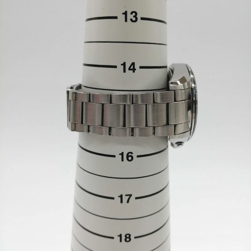 SEIKO Solar-Funkuhr 8B54-0AW0