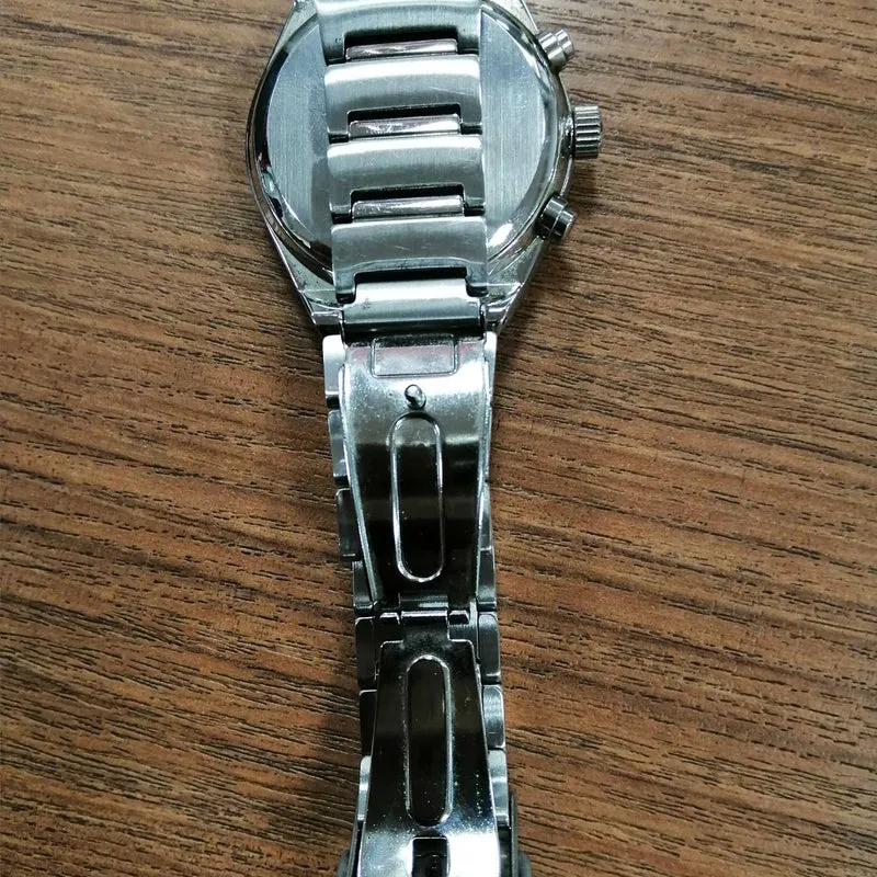 SEIKO Solar-Armbanduhr Weltzeit/V195-0AE0