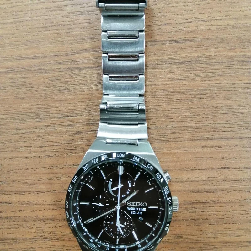 SEIKO Solar-Armbanduhr Weltzeit/V195-0AE0