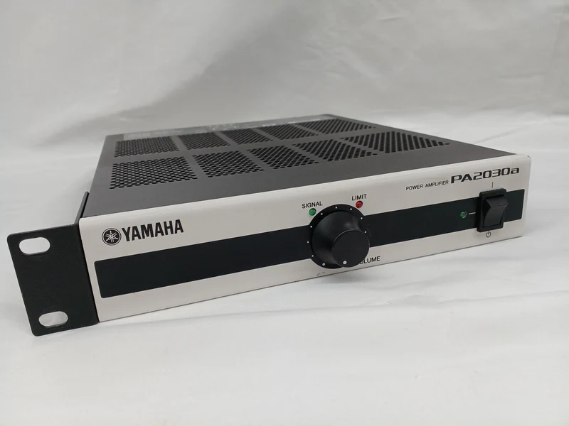 YAMAHA Leistungsverstärker PA2030A