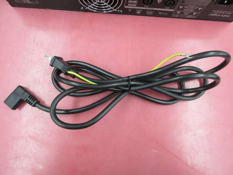 BEHRINGER [Grund für Probleme] NX3000D NX3000D